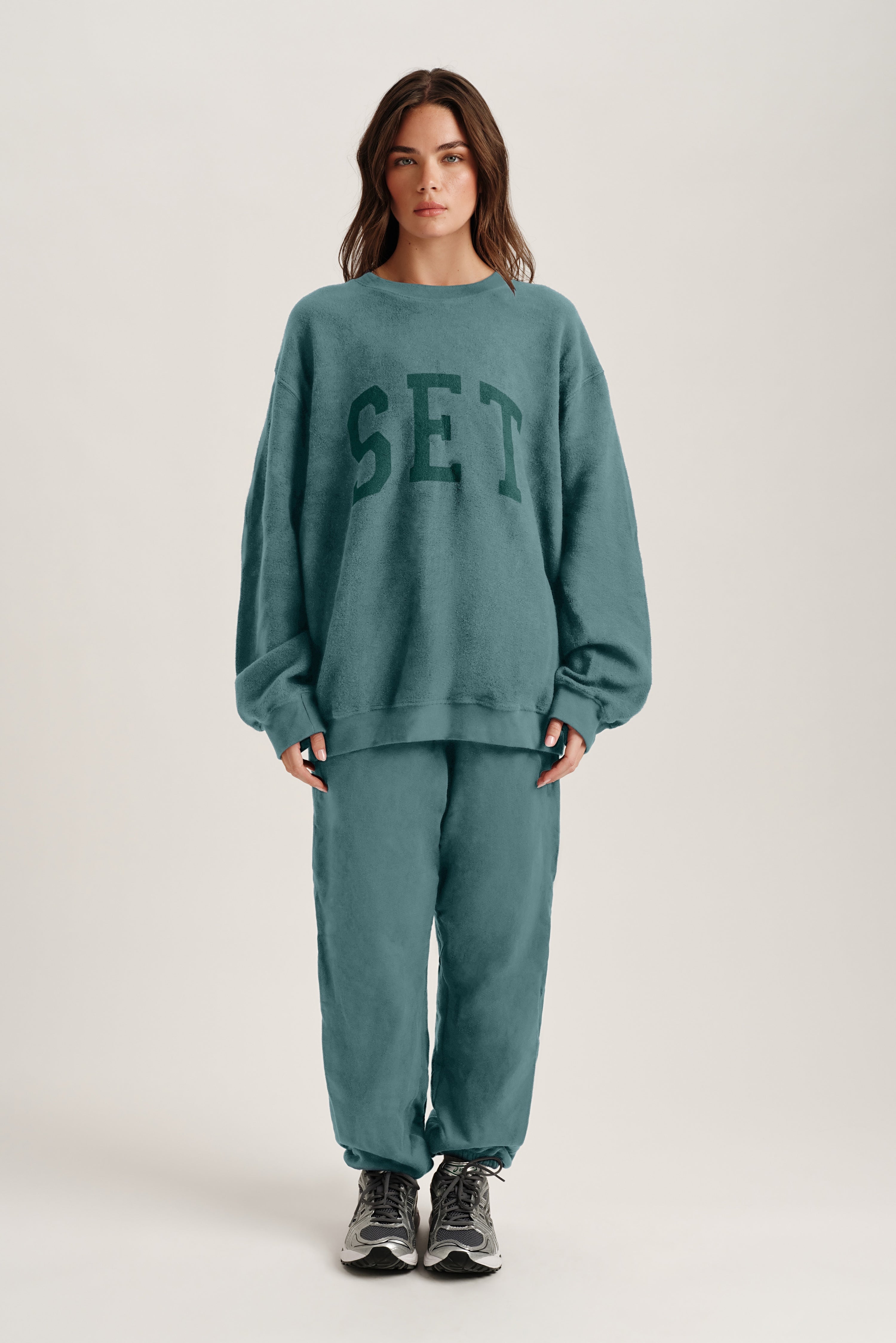 MIDWEIGHT SWEATS STAPLE LAYERED SWEATS - SYNC